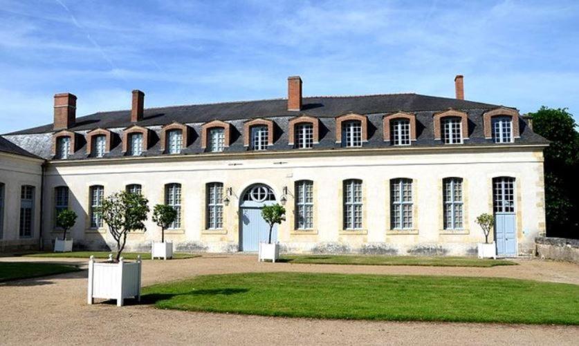 *** Domaine Des Noyers - Proche Centre Ville Шатонеф-сюр-Луар Екстер'єр фото